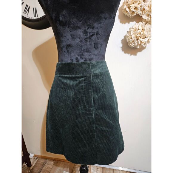 NWT Kate Spade Modern Cord Mini Skirt in Green Spruce - 4 - Picture 3 of 6